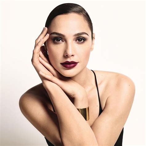 gal gadot sexy pics|9,215 Gal Gadot Photos & High Res Pictures